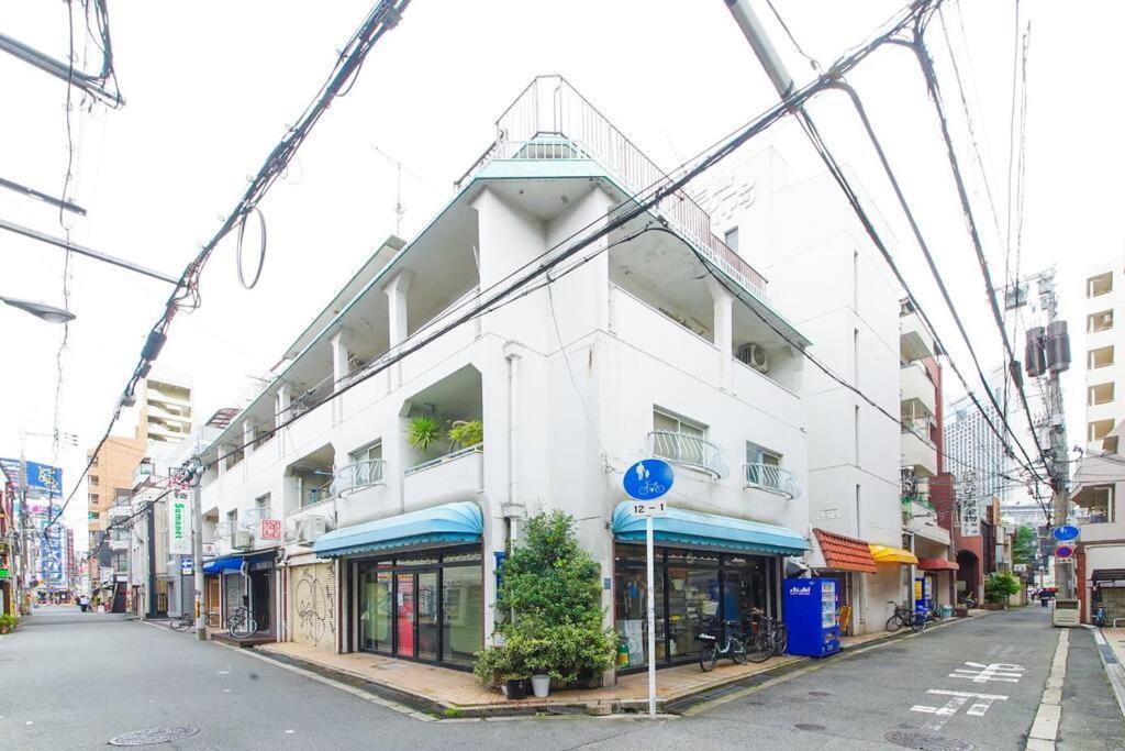 Ferienwohnung Sanacion Namba 難波千日前の5Ldk120平米 駅徒歩2分 広々バルコニーでバーベキューも可能 Ōsaka Exterior foto